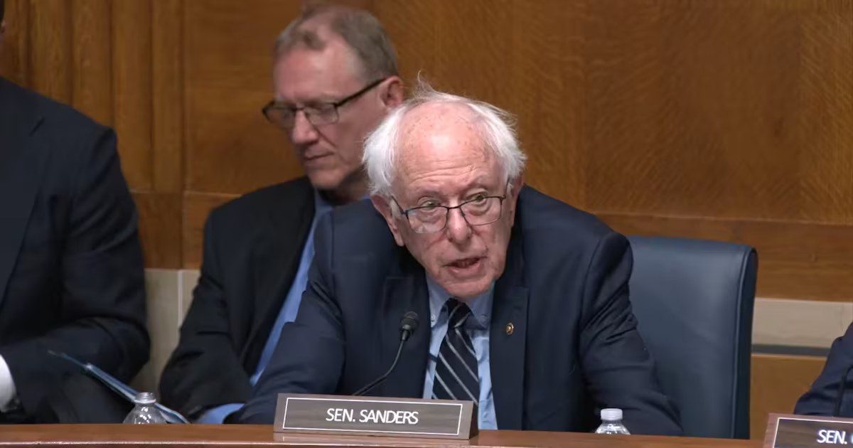 Senate committee advances bipartisan bill to warn shoppers off ultra-processed food